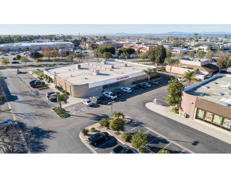 Prime Ventura Retail : 4051 E. Main Street, Ventura, CA 93003